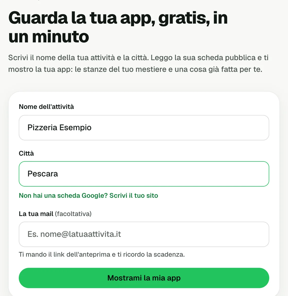 La prima schermata dell'anteprima, con il nome e la città dell'Attività di esempio già scritti.
